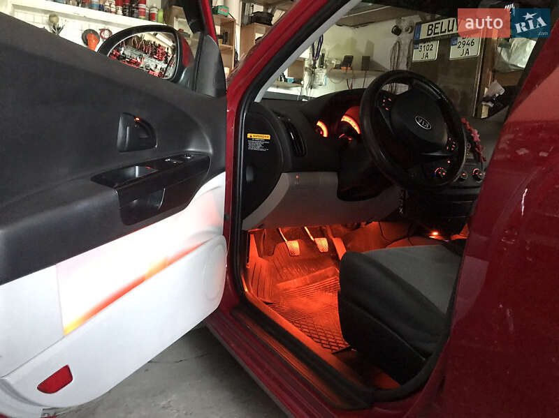 Универсал Kia Ceed 2008 в Хмельницком