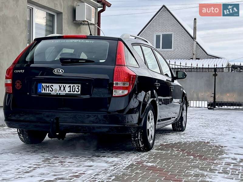 Универсал Kia Ceed 2010 в Умани