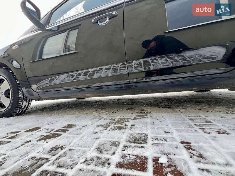 Универсал Kia Ceed 2010 в Умани