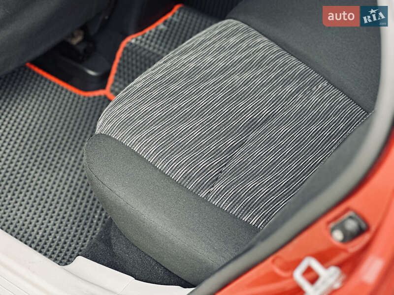 Хэтчбек Kia Ceed 2007 в Кременчуге