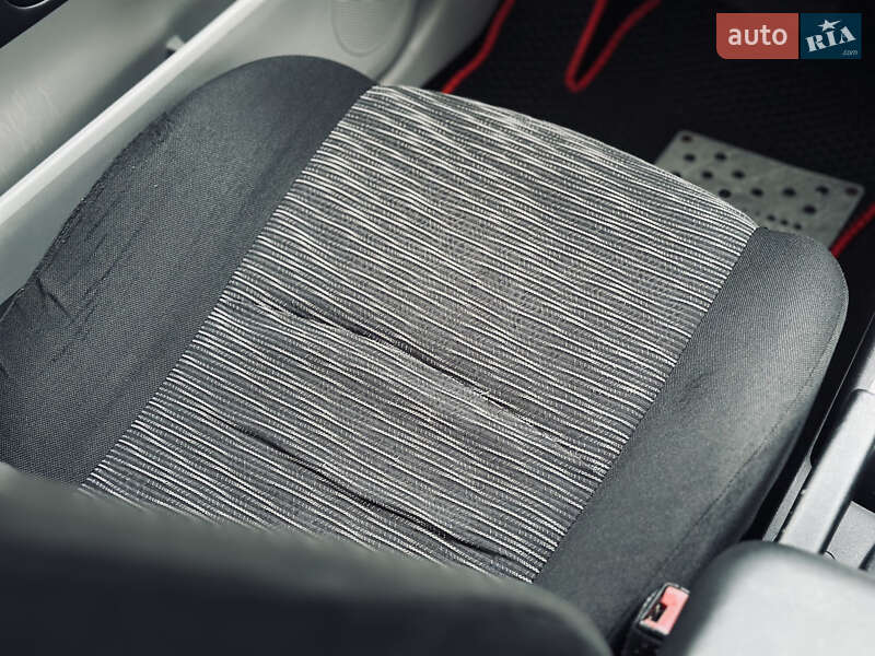 Хэтчбек Kia Ceed 2007 в Кременчуге