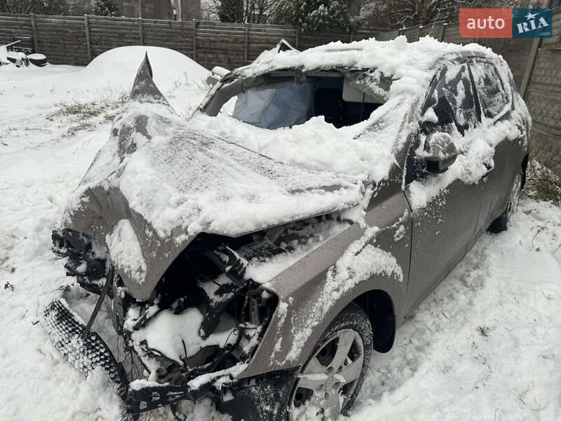 Хэтчбек Kia Ceed 2008 в Белогородке