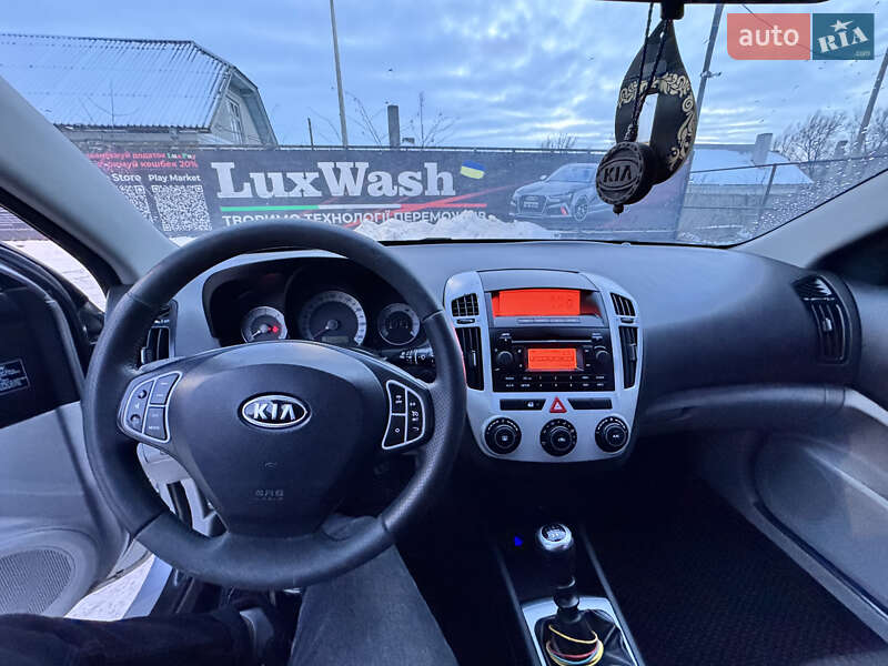 Универсал Kia Ceed 2008 в Тернополе