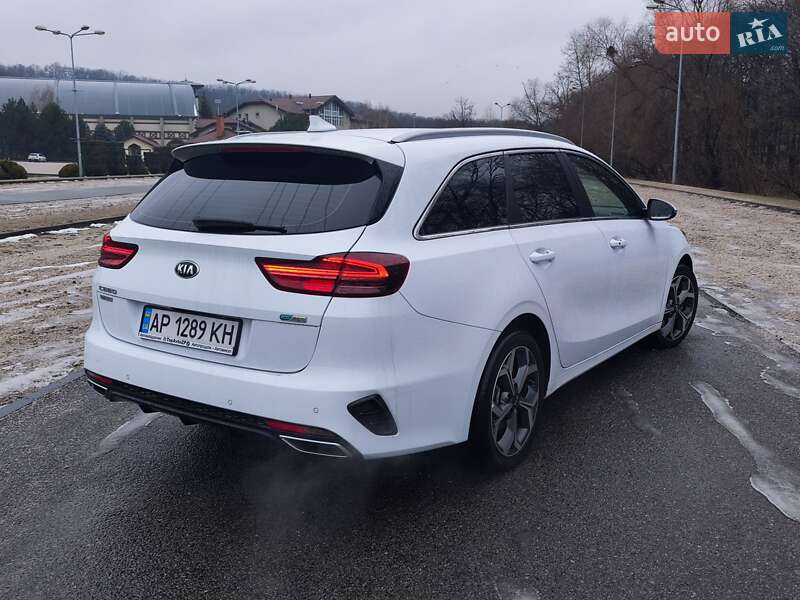 Универсал Kia Ceed 2020 в Днепре