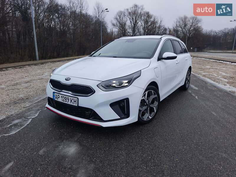 Универсал Kia Ceed 2020 в Днепре
