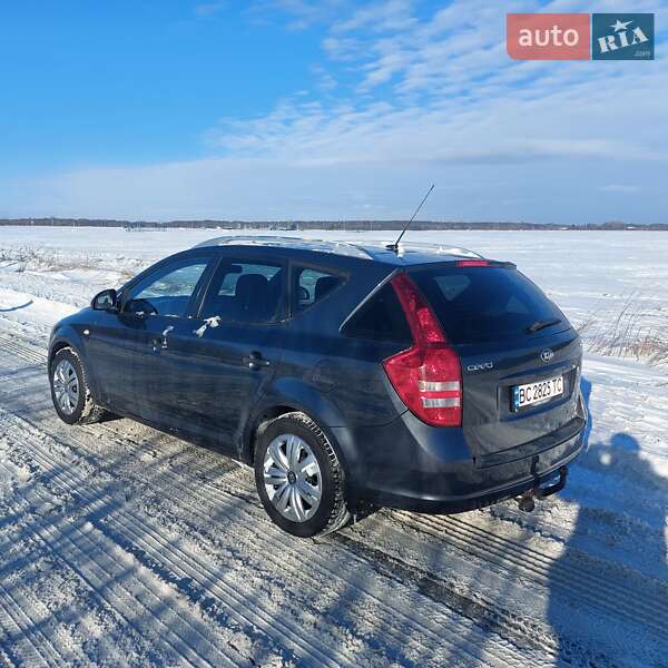 Универсал Kia Ceed 2008 в Стрые