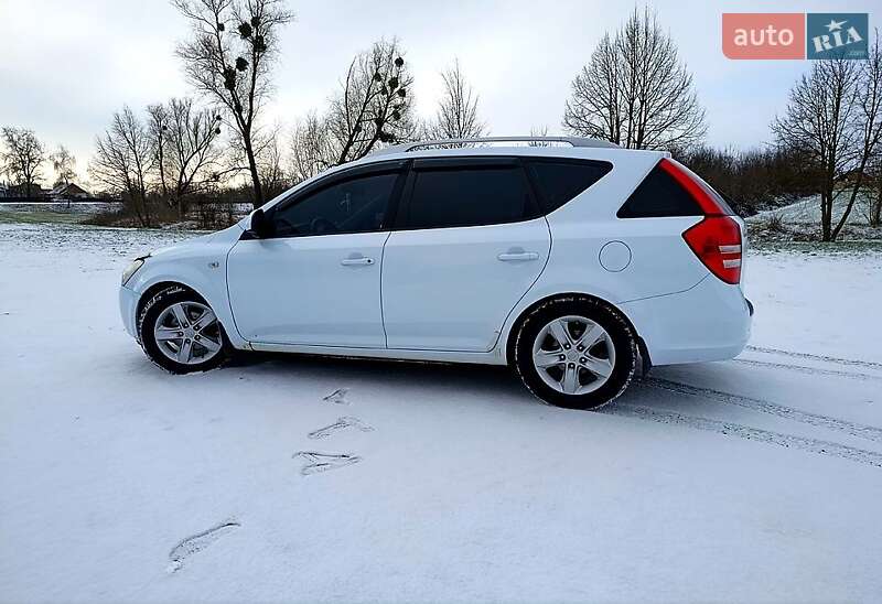 2007 KIA Ceed, VIN U5YFF52228L002609:plate — фото 1 (autoria)