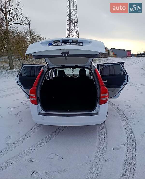 Универсал Kia Ceed 2007 в Миргороде