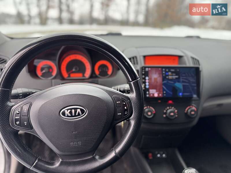 Хетчбек Kia Ceed 2007 в Сумах