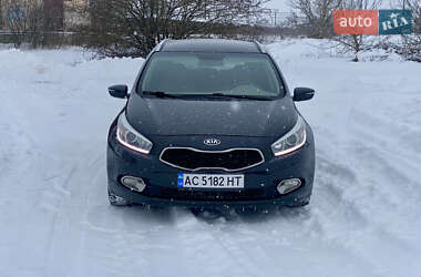 Универсал Kia Ceed 2013 в Луцке