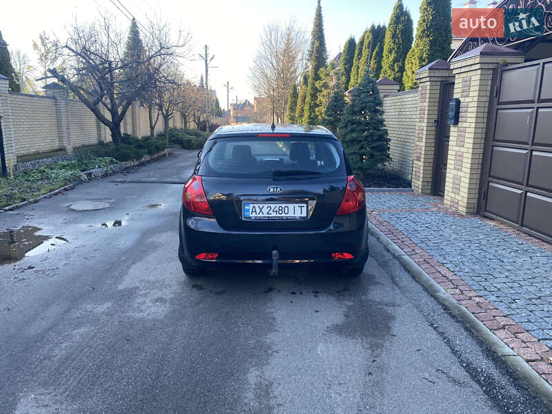 Хэтчбек Kia Ceed 2008 в Харькове