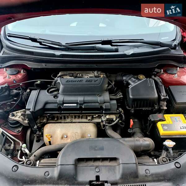 Хэтчбек Kia Ceed 2008 в Миргороде