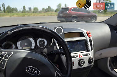 Хэтчбек Kia Ceed 2007 в Николаеве
