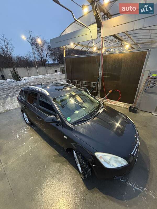 Универсал Kia Ceed 2007 в Полтаве