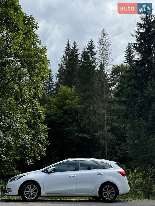 Универсал Kia Ceed 2013 в Львове