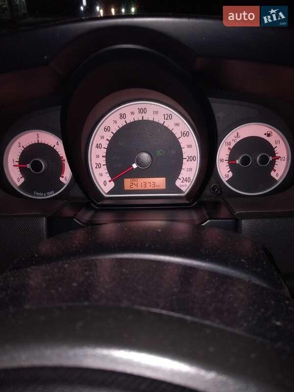 Универсал Kia Ceed 2008 в Житомире фото 10 Универсал Kia Ceed 2008 в Житомире