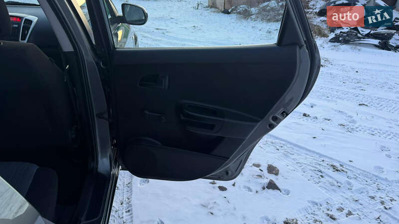 Универсал Kia Ceed 2009 в Николаеве