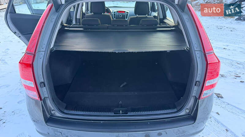 Универсал Kia Ceed 2009 в Николаеве