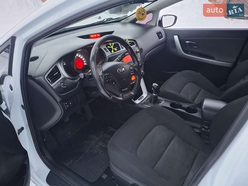 Универсал Kia Ceed 2015 в Шептицькому