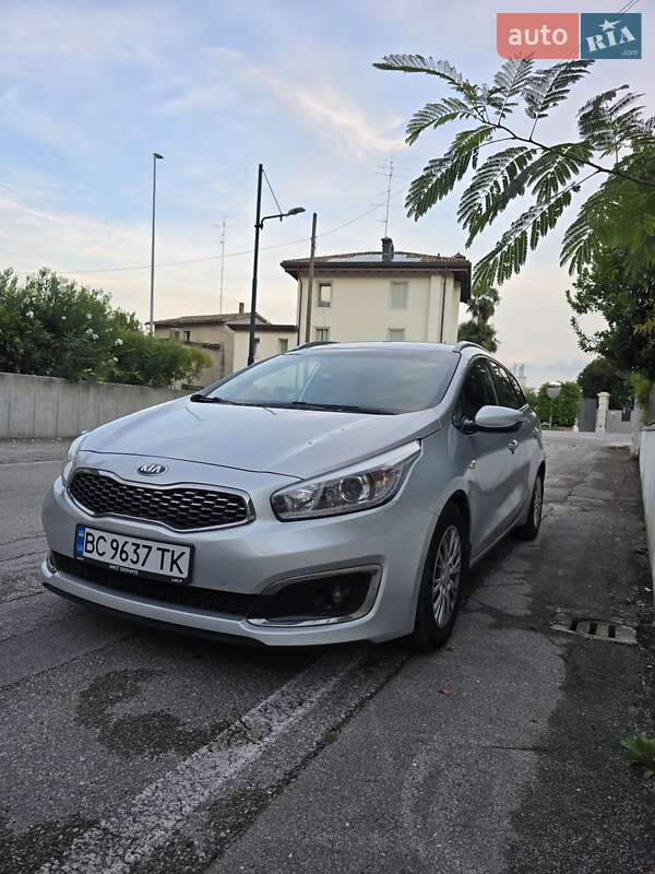 Универсал Kia Ceed 2017 в Львове
