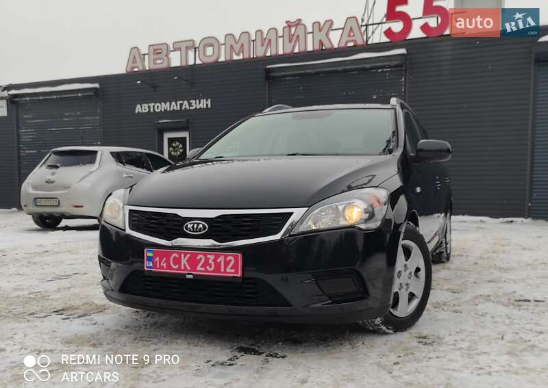 Универсал Kia Ceed 2010 в Каменском