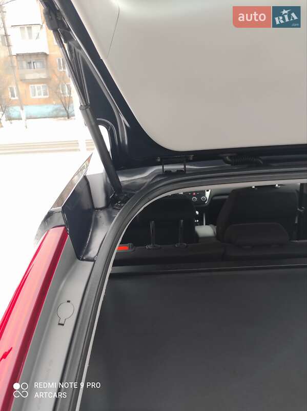 Универсал Kia Ceed 2010 в Каменском