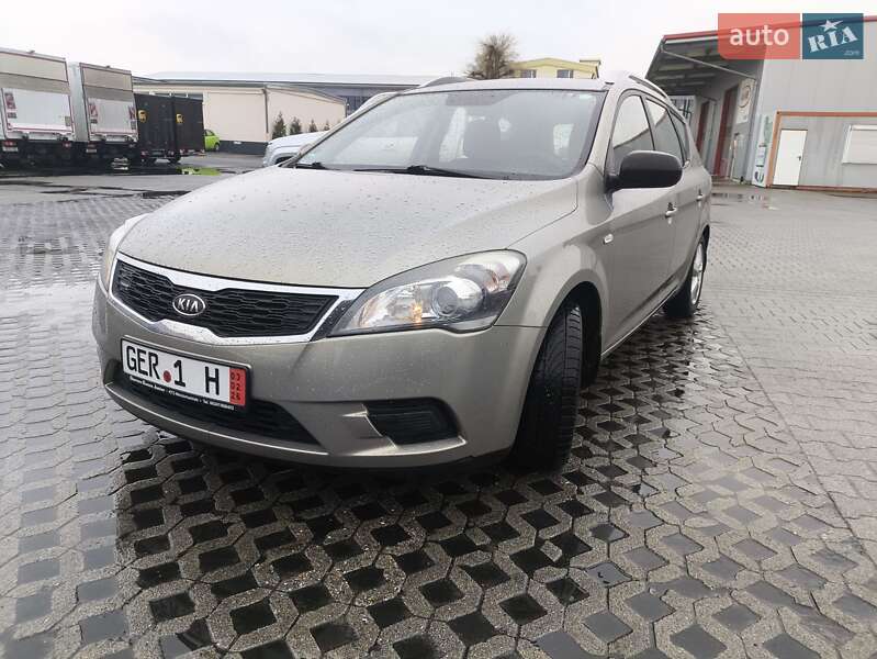 Универсал Kia Ceed 2011 в Одессе