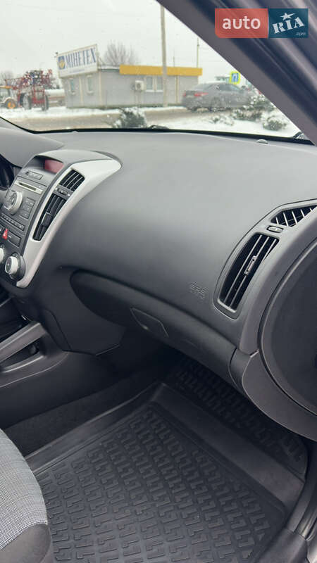 Универсал Kia Ceed 2010 в Виннице