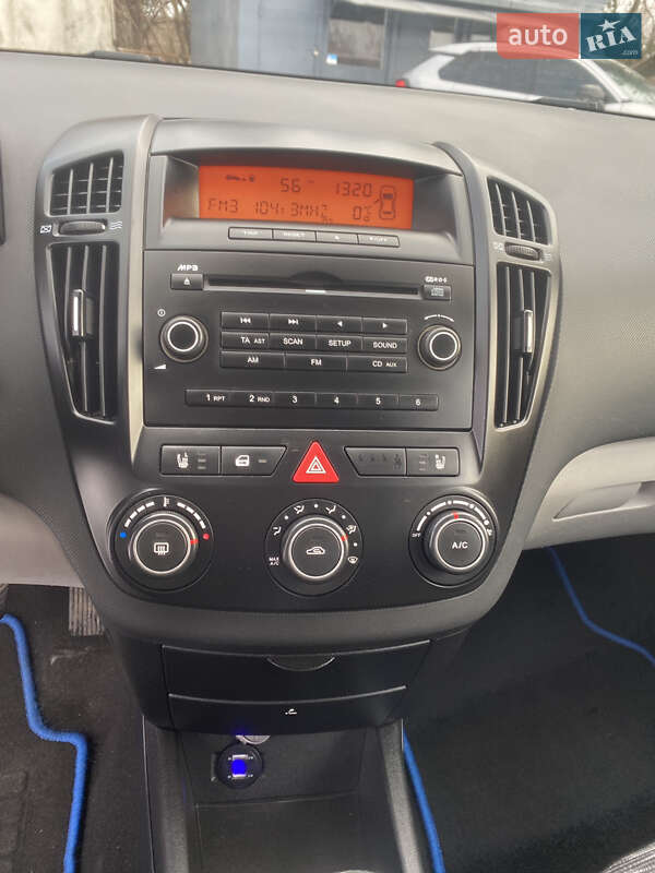 Универсал Kia Ceed 2009 в Белой Церкви