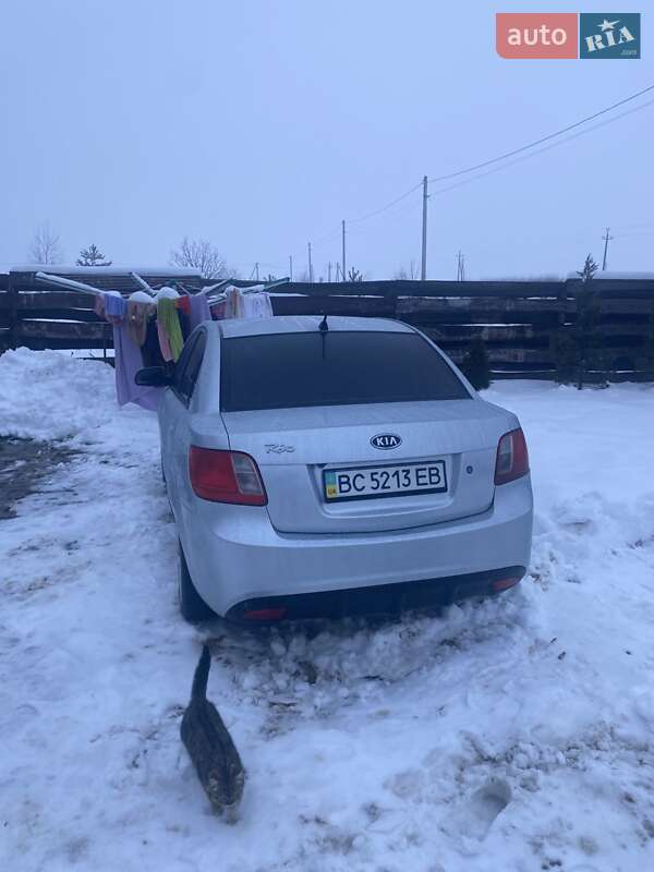 Хетчбек Kia Ceed 2011 в Жовкві