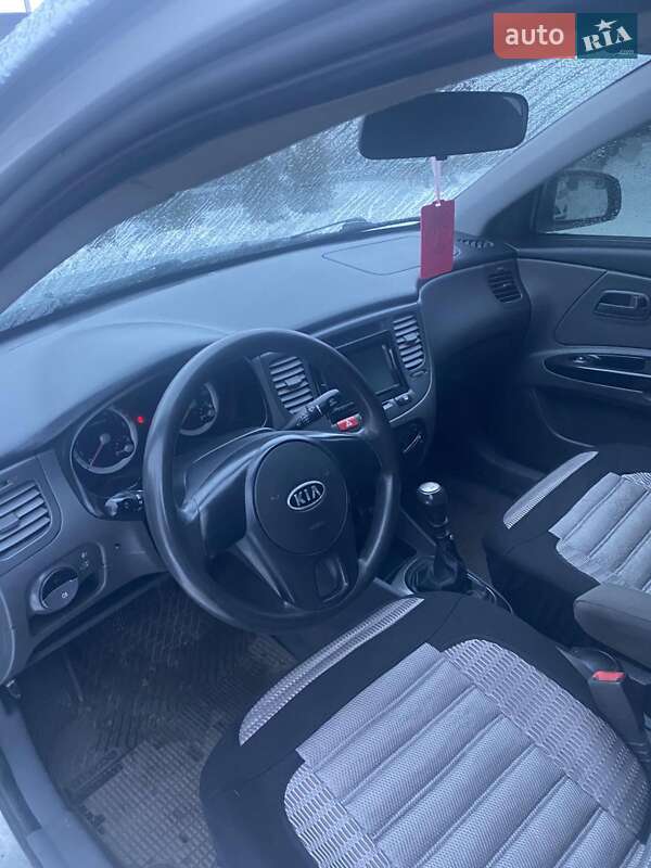 Хетчбек Kia Ceed 2011 в Жовкві