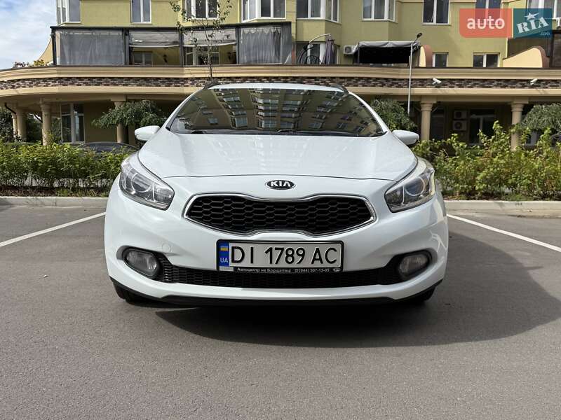 Універсал Kia Ceed 2015 в Києві