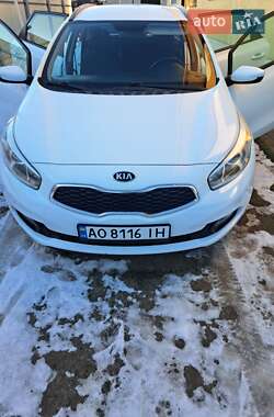Микровэн Kia Ceed 2014 в Ужгороде