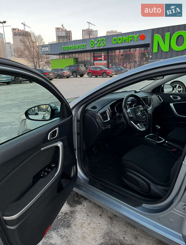 Хетчбек Kia Ceed 2019 в Києві