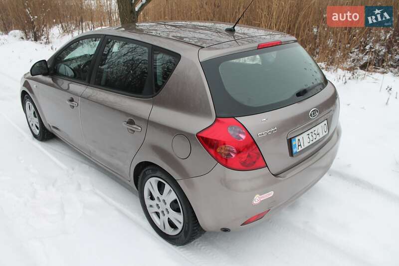 Хетчбек Kia Ceed 2009 в Білій Церкві фото 30 Хетчбек Kia Ceed 2009 в Білій Церкві