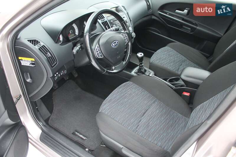 Хетчбек Kia Ceed 2009 в Білій Церкві фото 40 Хетчбек Kia Ceed 2009 в Білій Церкві