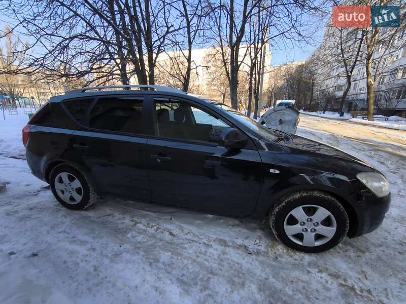 Універсал Kia Ceed 2009 в Харкові
