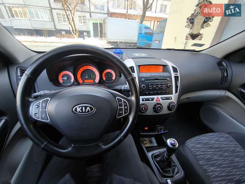 Універсал Kia Ceed 2009 в Харкові