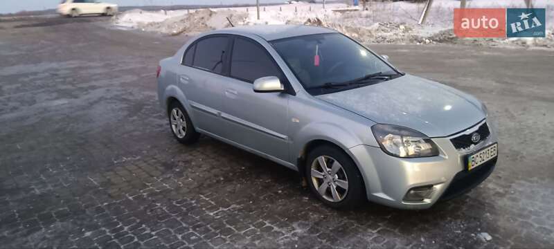 Хетчбек Kia Ceed 2011 в Жовкві