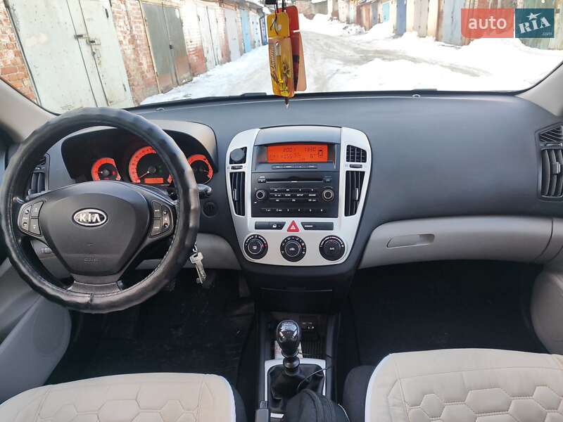 Універсал Kia Ceed 2008 в Харкові