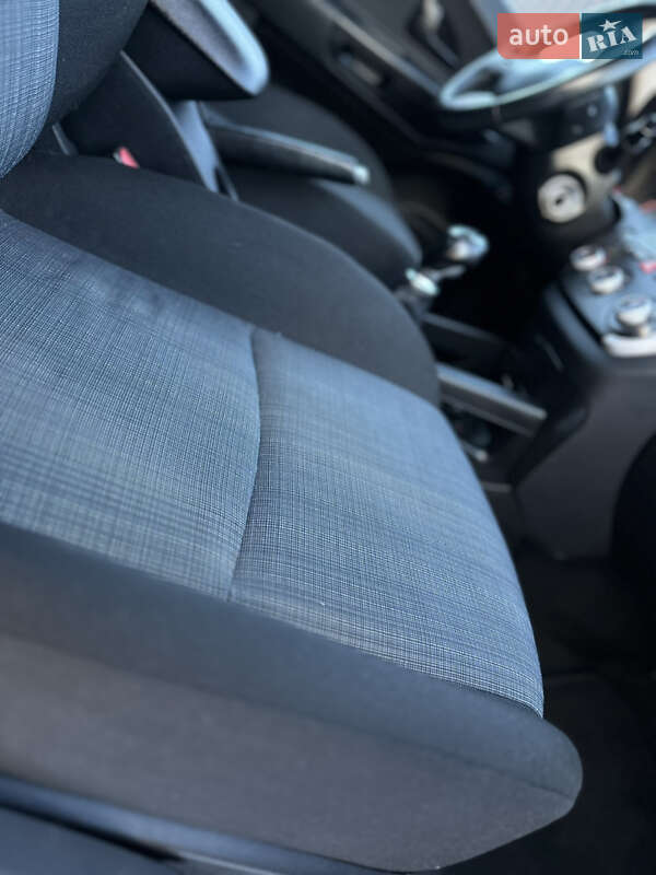 Хэтчбек Kia Ceed 2010 в Дрогобыче