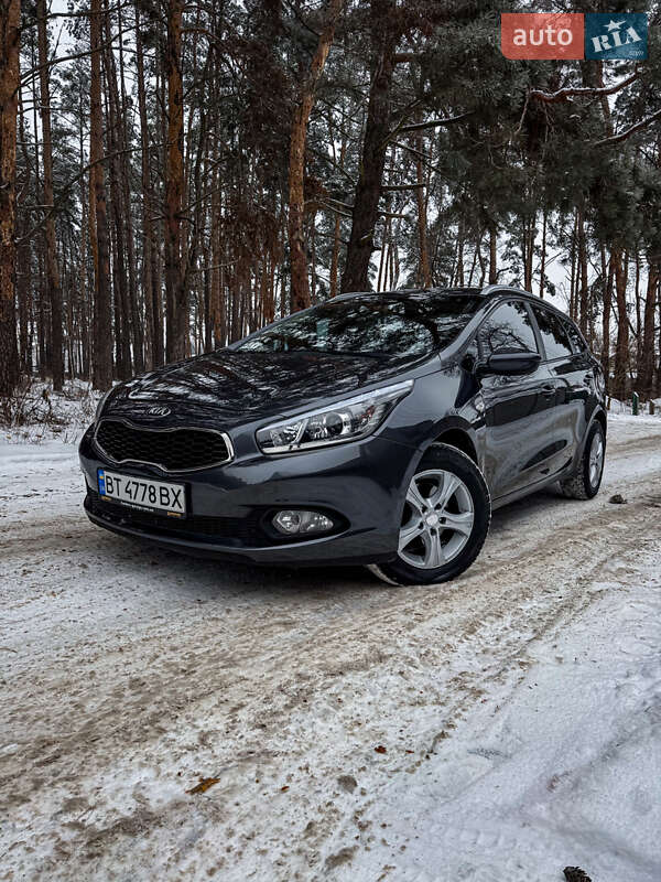 Универсал Kia Ceed 2012 в Киеве