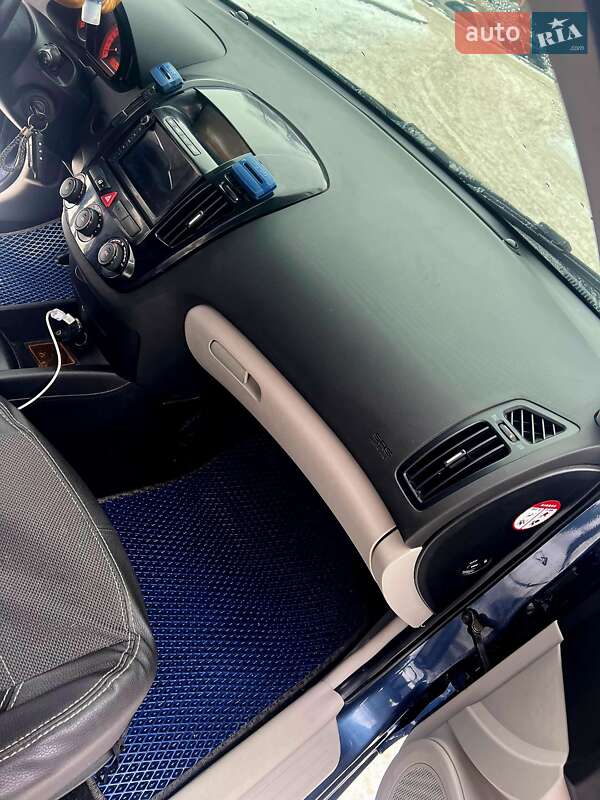 Універсал Kia Ceed 2008 в Дніпрі фото 9 Універсал Kia Ceed 2008 в Дніпрі