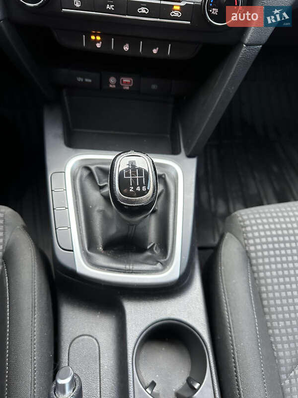 Хетчбек Kia Ceed 2019 в Києві