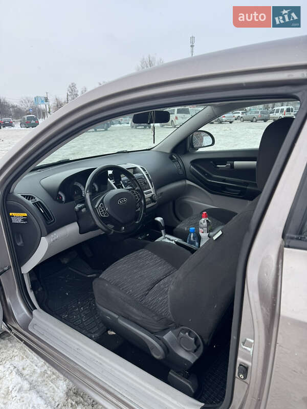 Хэтчбек Kia Ceed 2008 в Гайсине фото 20 Хэтчбек Kia Ceed 2008 в Гайсине