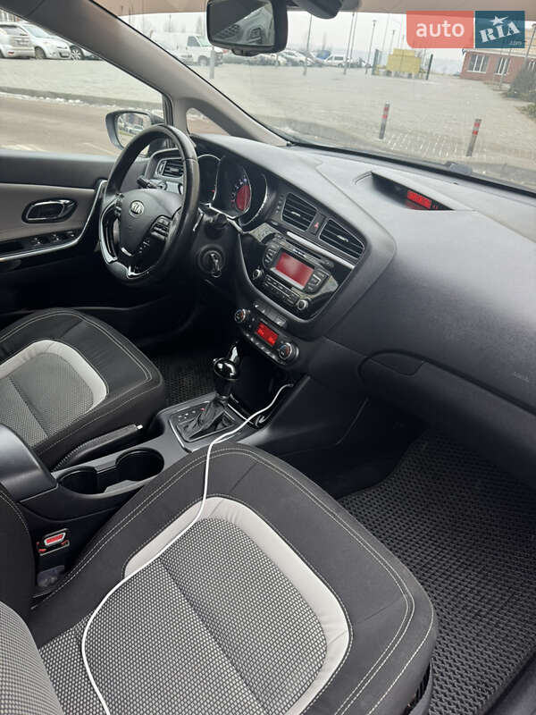 Універсал Kia Ceed 2013 в Миколаєві