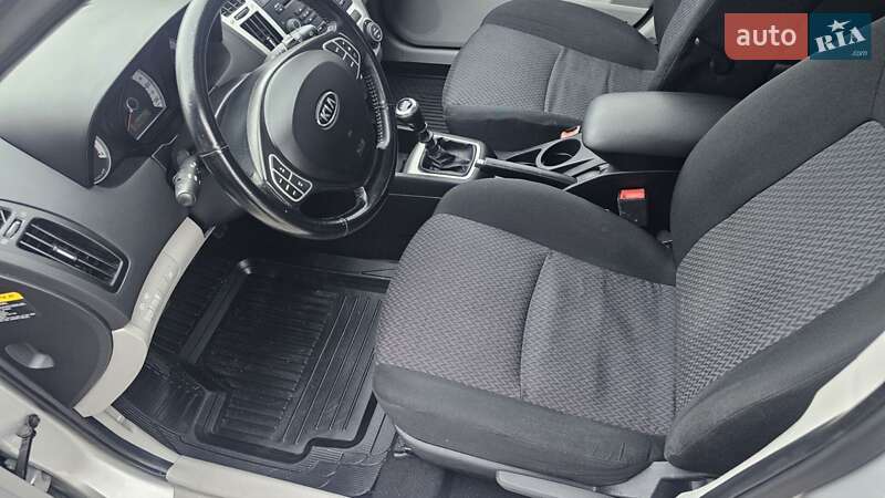 Универсал Kia Ceed 2008 в Каменском