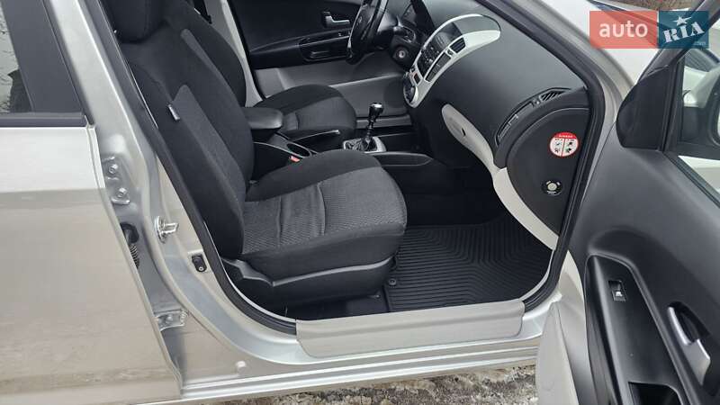 Универсал Kia Ceed 2008 в Каменском