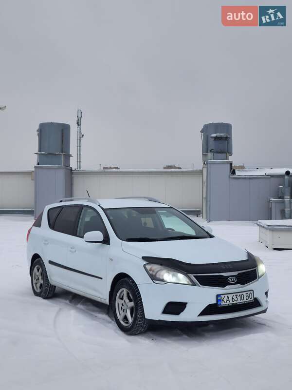 Універсал Kia Ceed 2012 в Києві фото 2 Універсал Kia Ceed 2012 в Києві