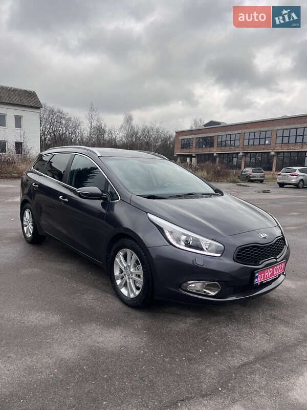 Універсал Kia Ceed 2014 в Рівному фото Універсал Kia Ceed 2014 в Рівному
